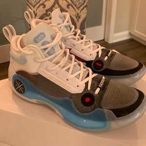 Very Gently Used Way of Wade 10 Basketball Shoes. Size 11.5.